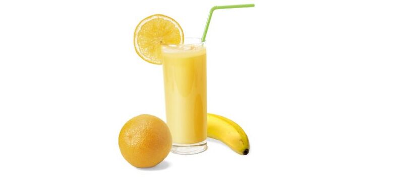 Bananen- und Orangen-Smoothie zum Trinken der Diät